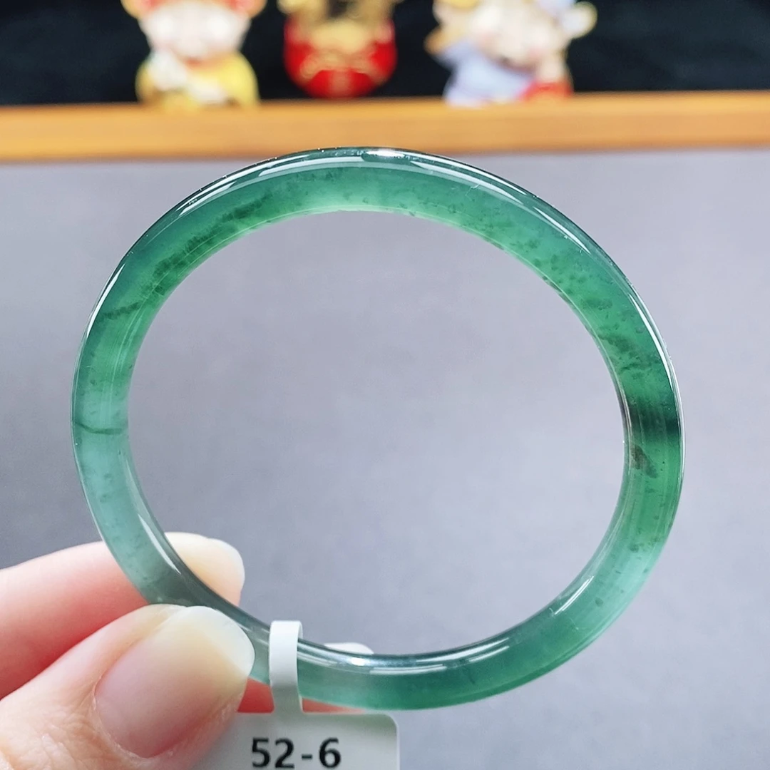 翡翠未镶嵌手镯51