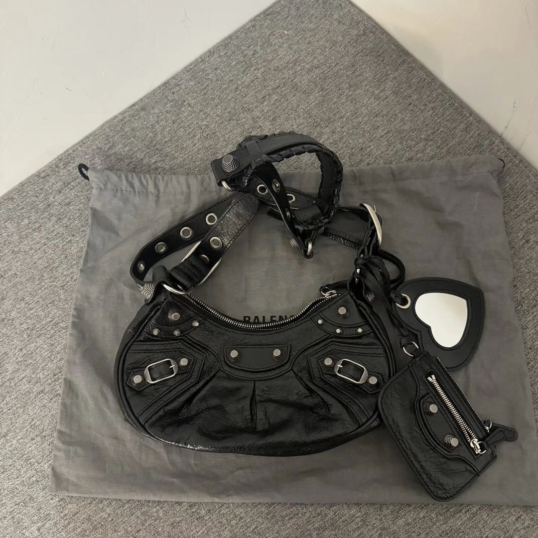 95新 Balenciaga/巴黎世家 青奢荟/巴黎世家机车包/66118