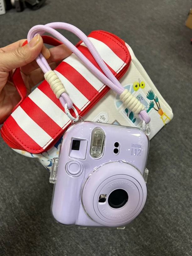 准新品 Fujifilm/富士 拍立得mini12紫色带包包电池透明壳手绳