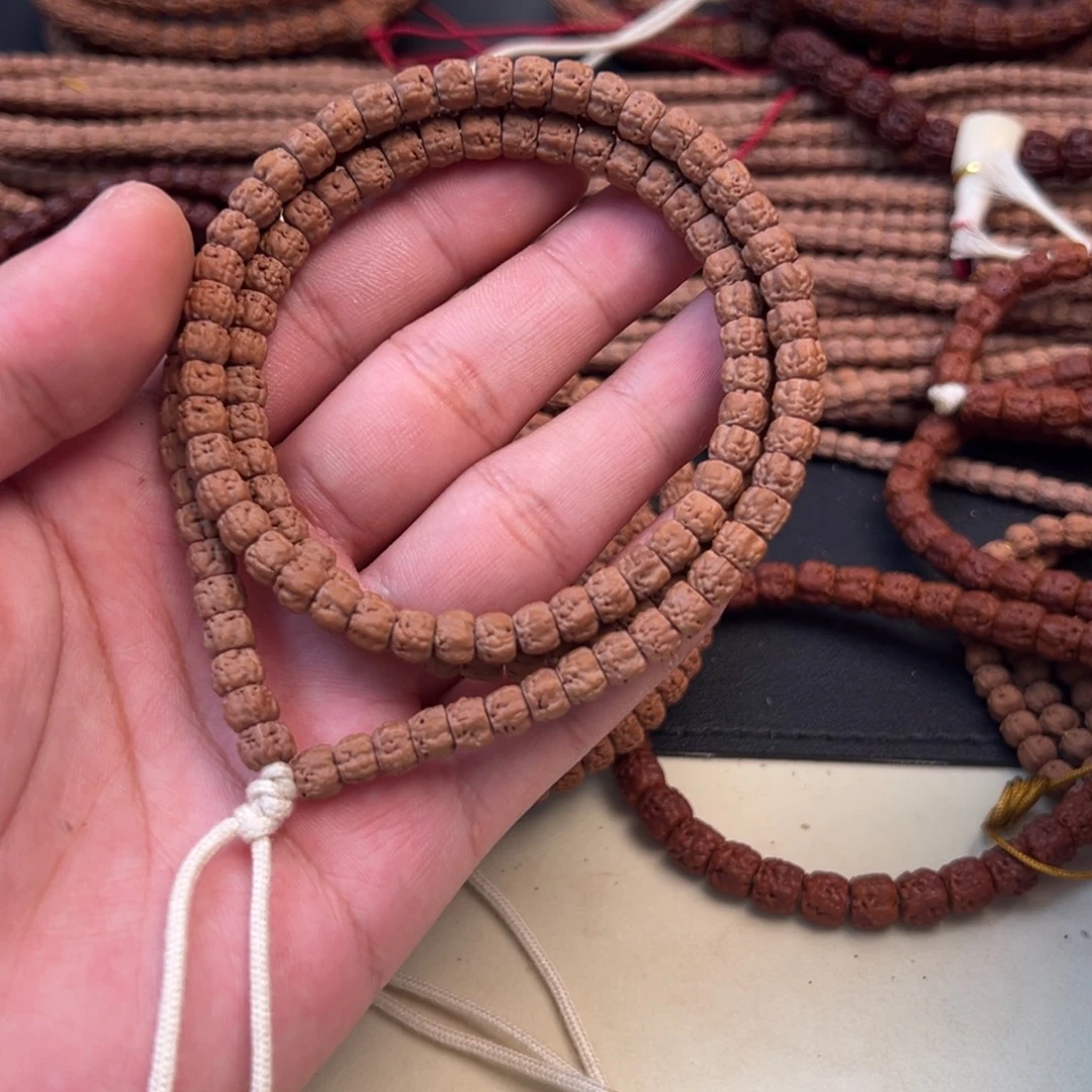 ****吊坠金刚菩提藏式佛手