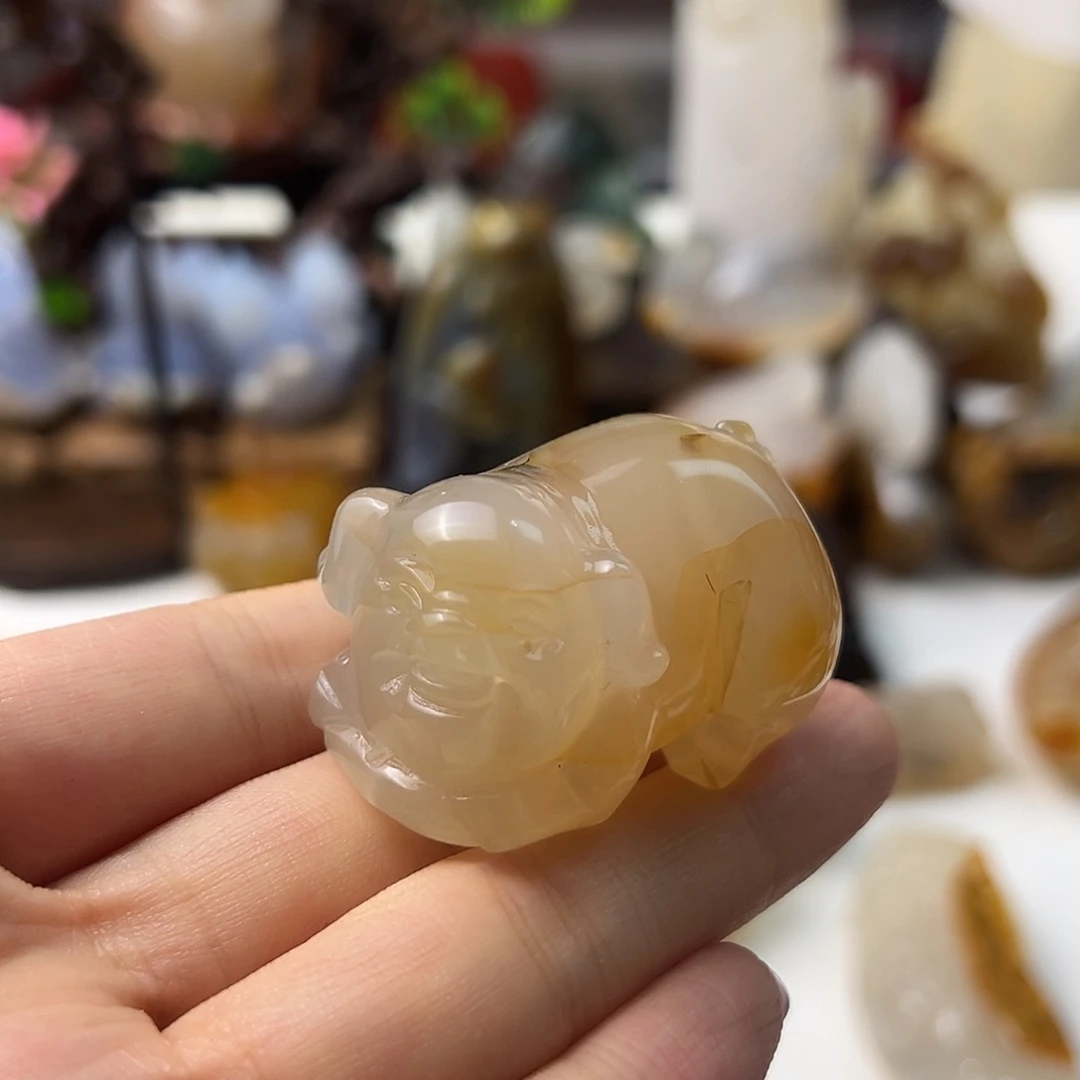 玛瑙/玉髓颈饰未镶嵌