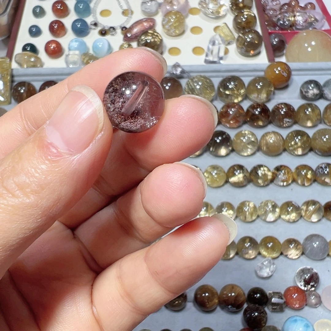 颈饰水晶未镶嵌天然水晶