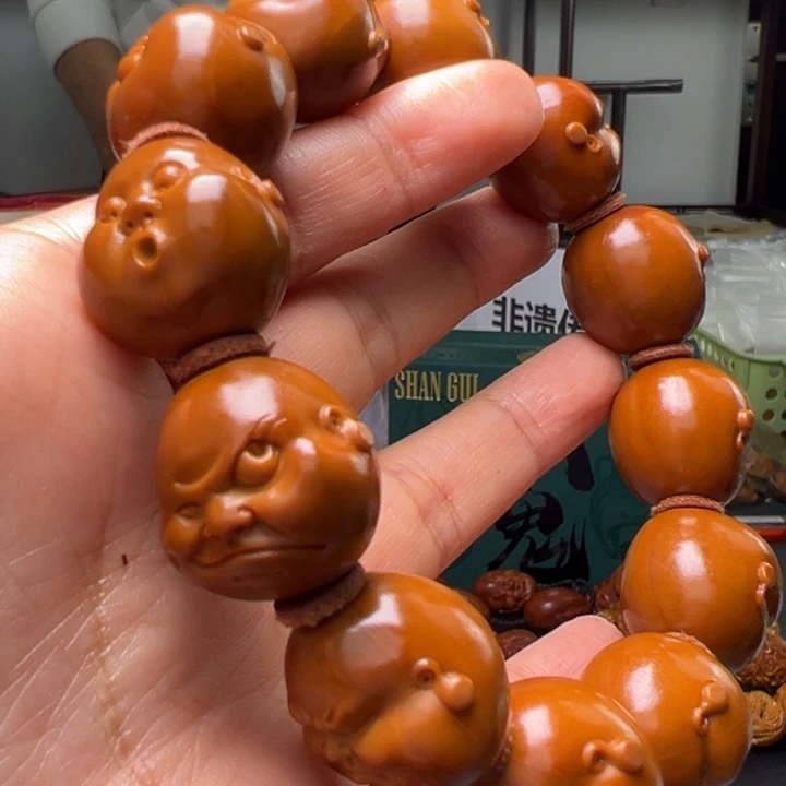 橄榄核吊坠萌*橄榄核