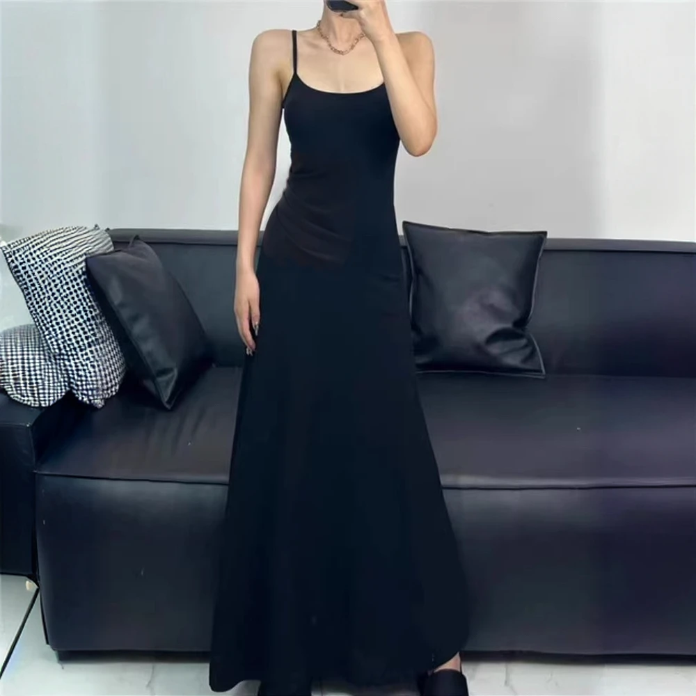 法式气质收腰显瘦吊带连衣裙子女春季2025新款高级感内搭打底长裙