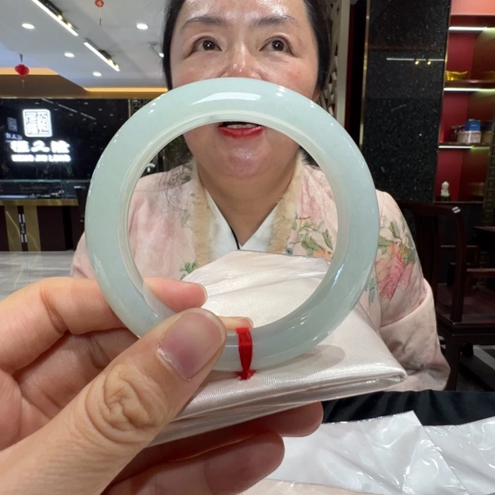 *****翡翠未镶嵌手镯葡萄肉56-57福利不退不换