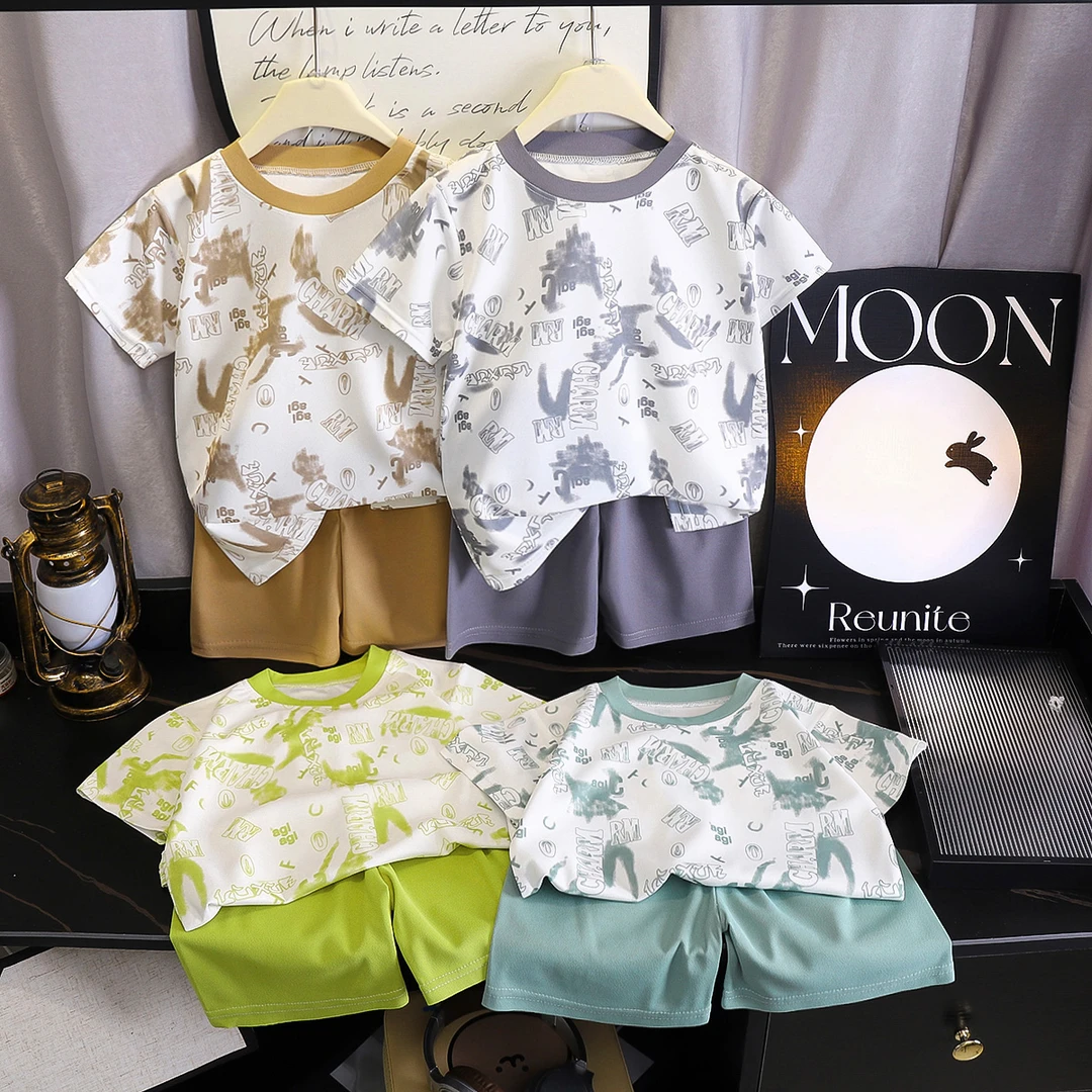 满印洋气儿童夏季运动短袖休闲洋气宽松中大童潮韩版时尚套装