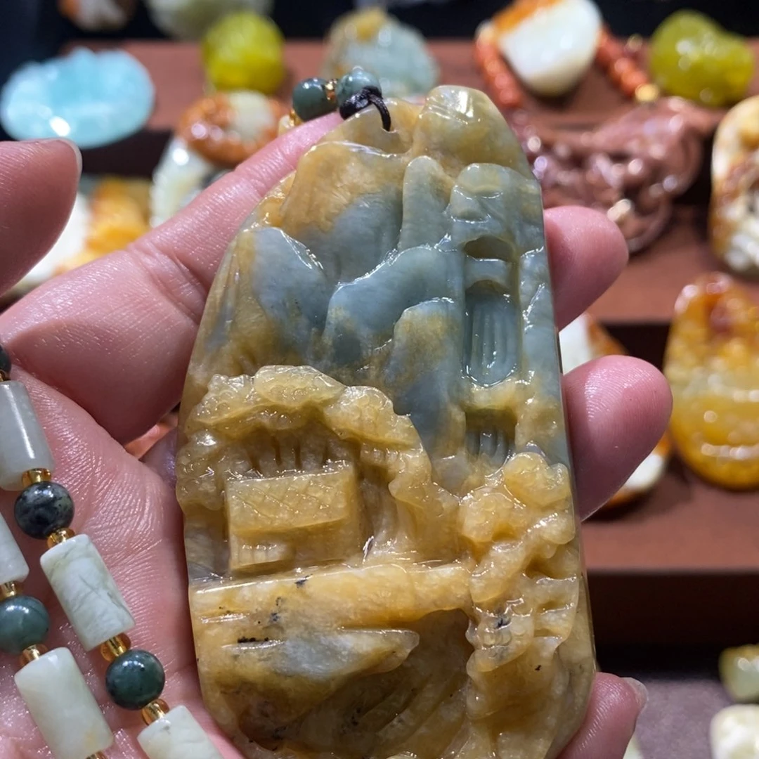 蛇纹石玉颈饰未镶嵌