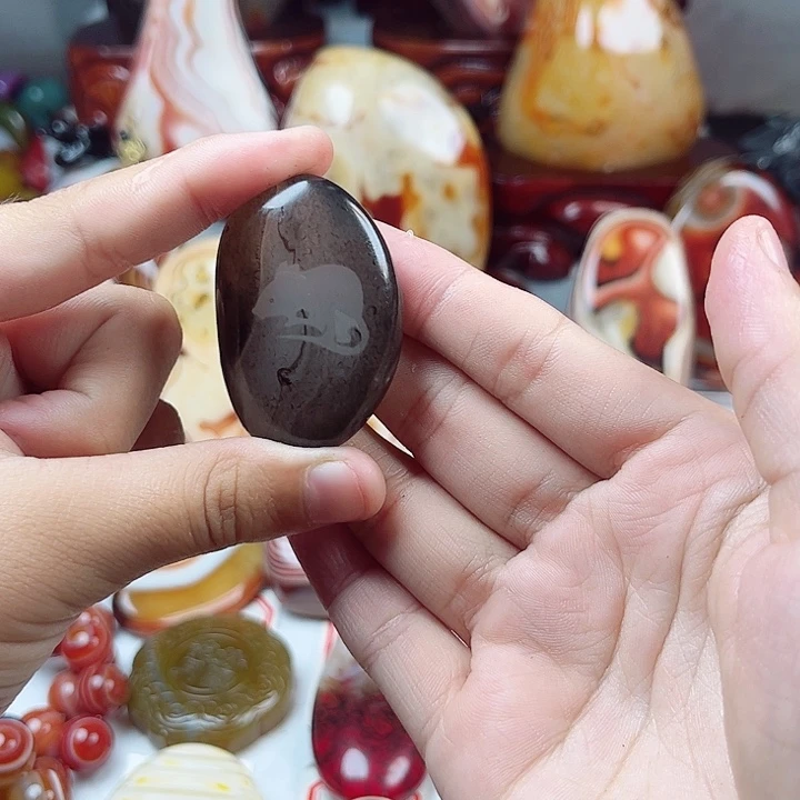 玛瑙/玉髓未镶嵌耳饰