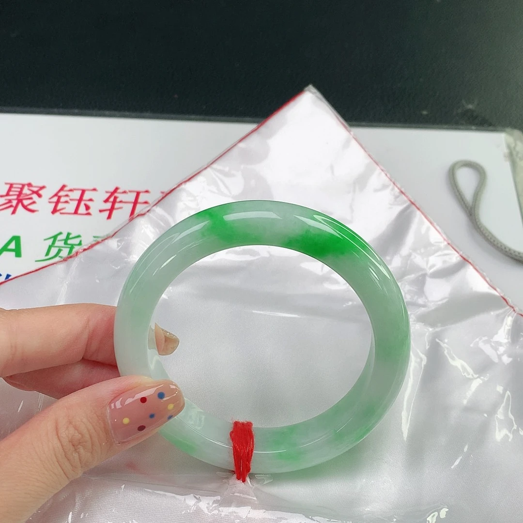 未镶嵌手镯翡翠807