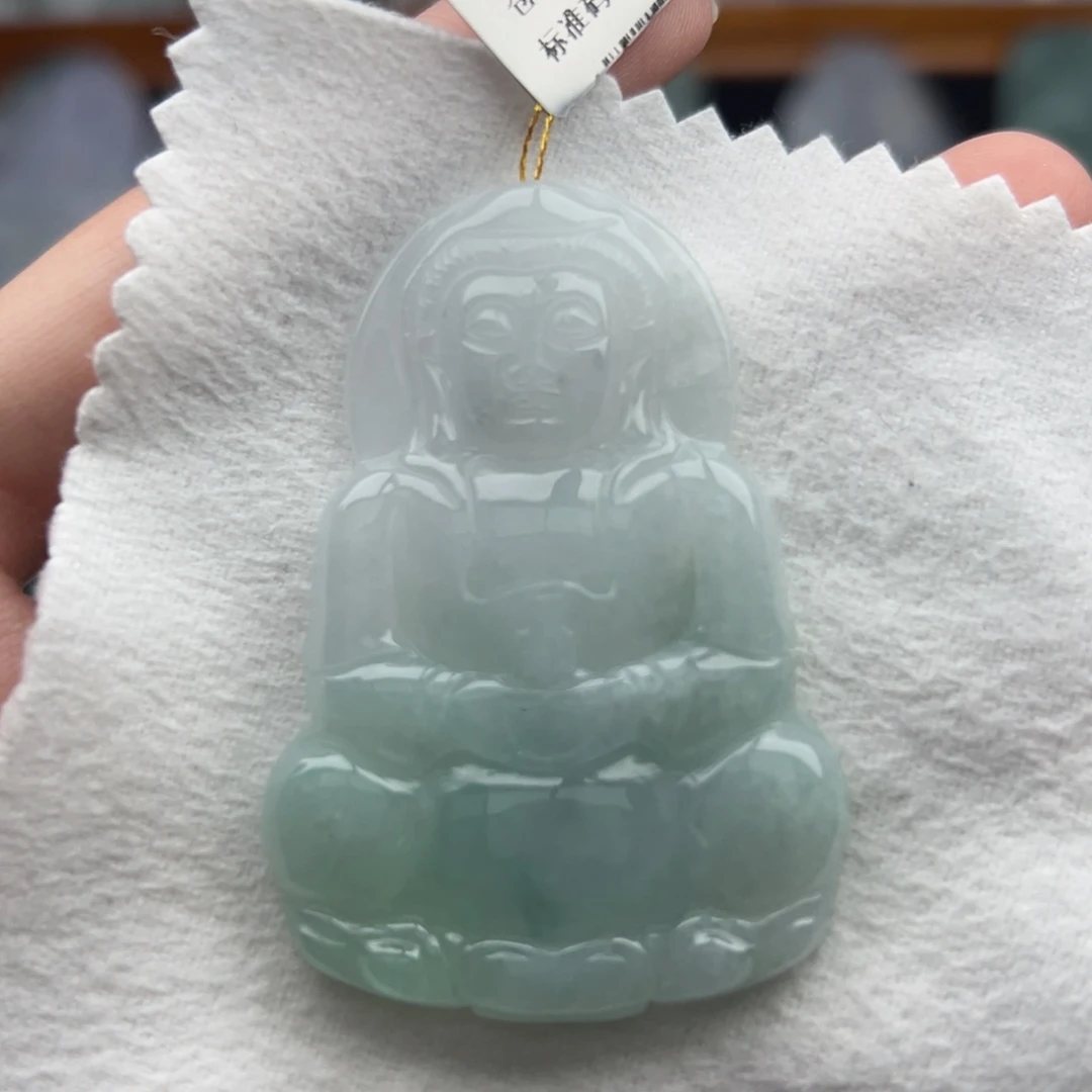 颈饰未镶嵌翡翠观音