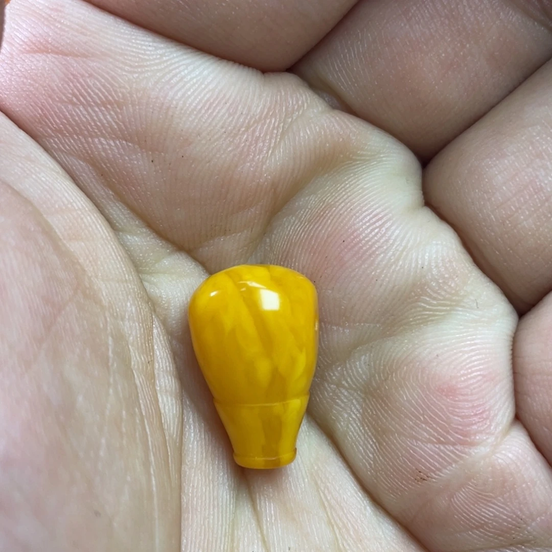 蜜蜡未镶嵌吊坠(不含链)