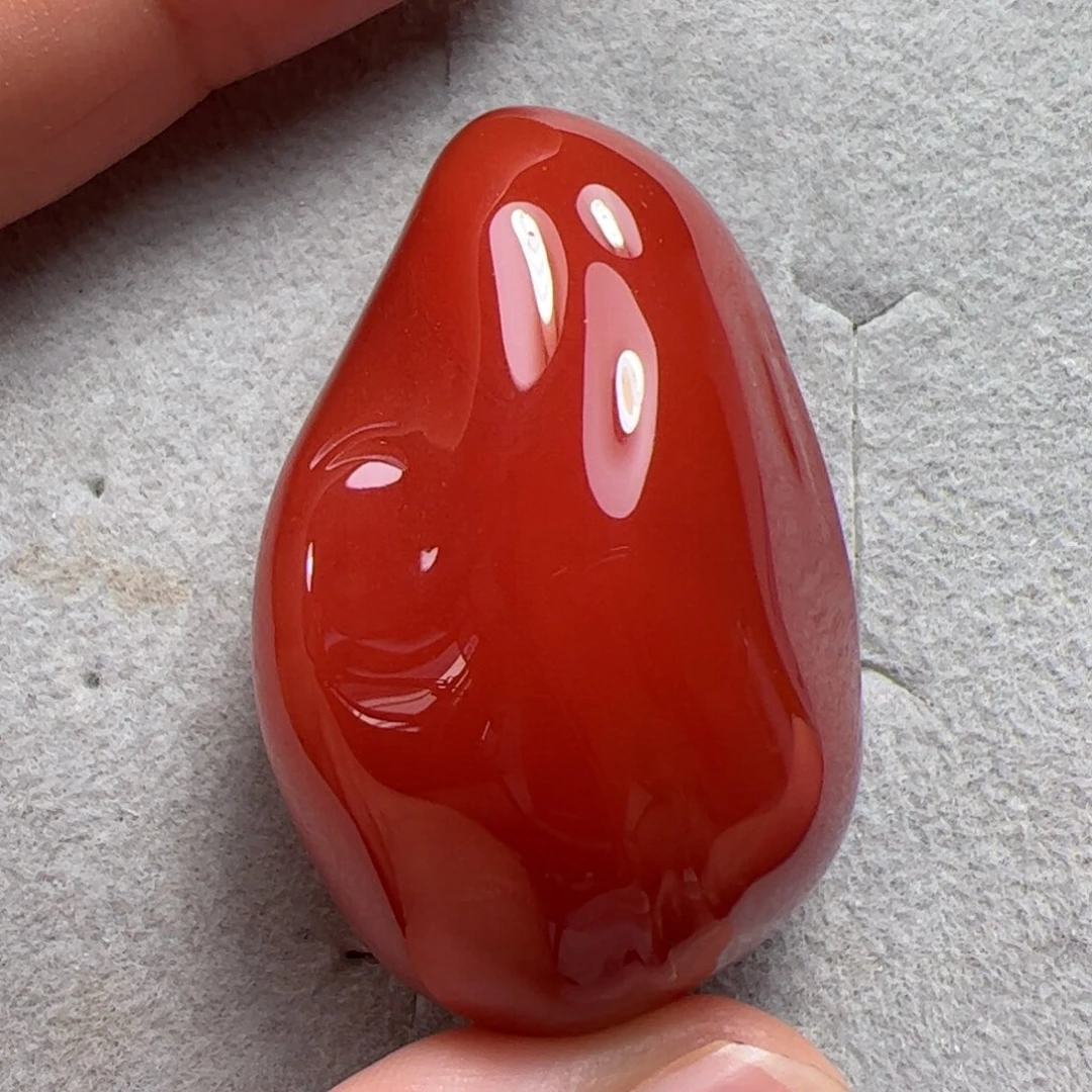 未镶嵌吊坠南红玛瑙