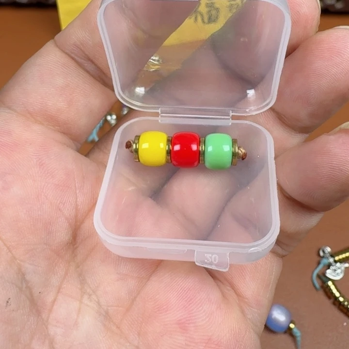 合成碳硅石铜合金文玩配饰红绿灯套