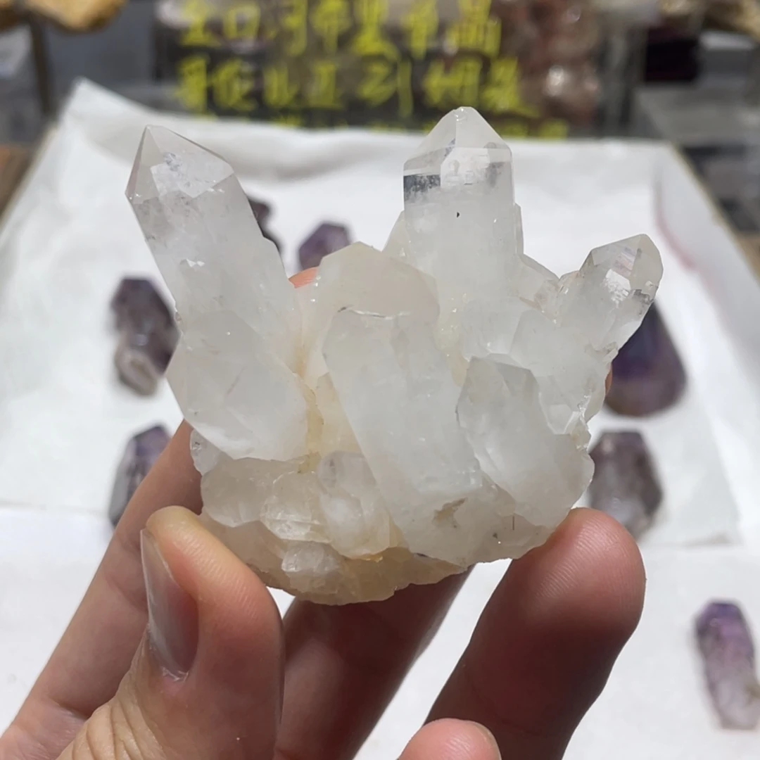 水晶、水晶未镶嵌水晶