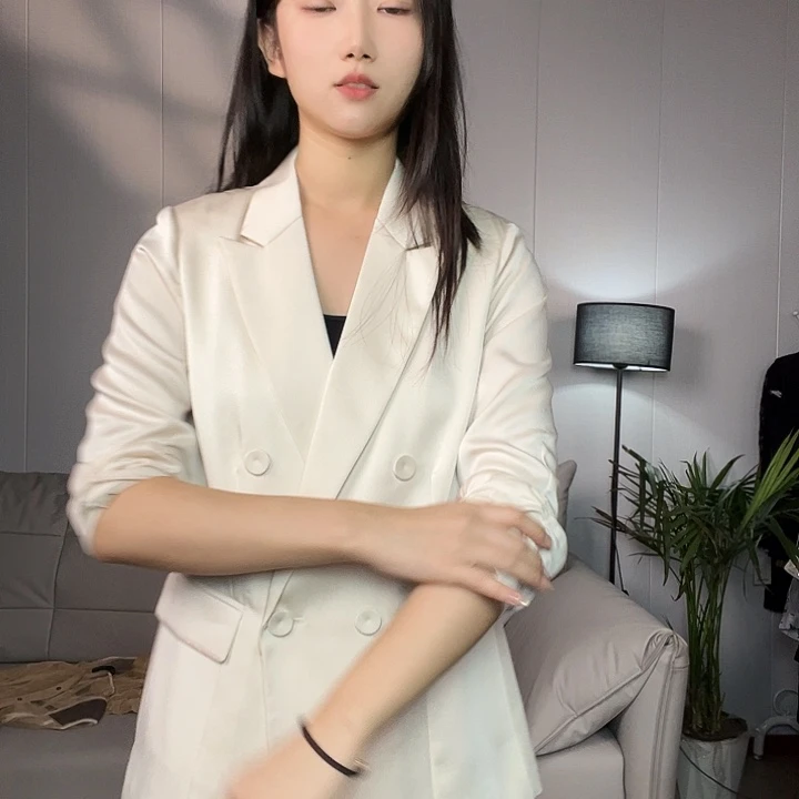 西服中大码去爬山路车