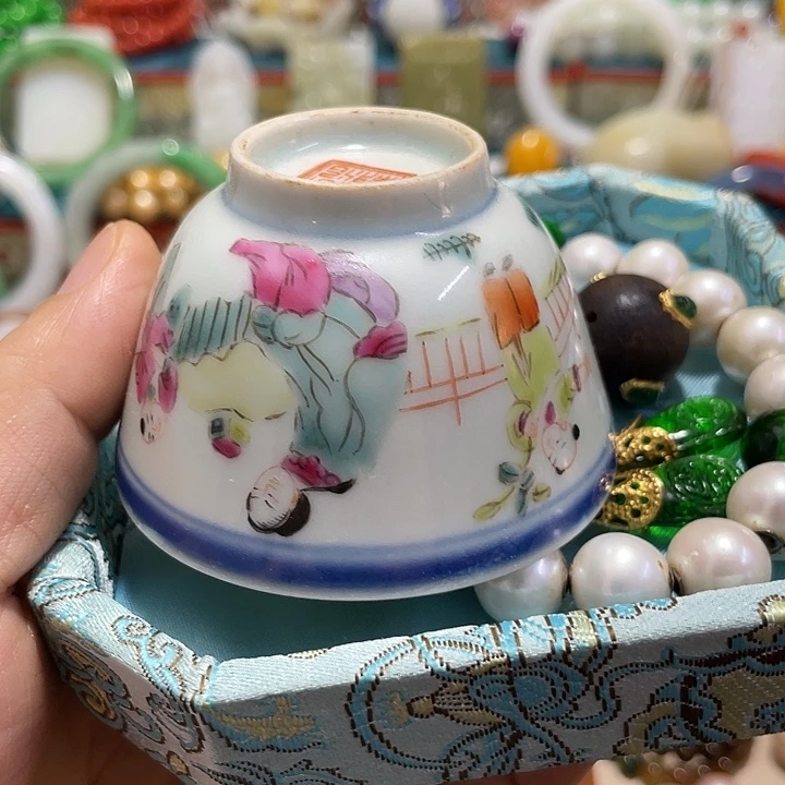 炊**两青花手绘小主人杯子
