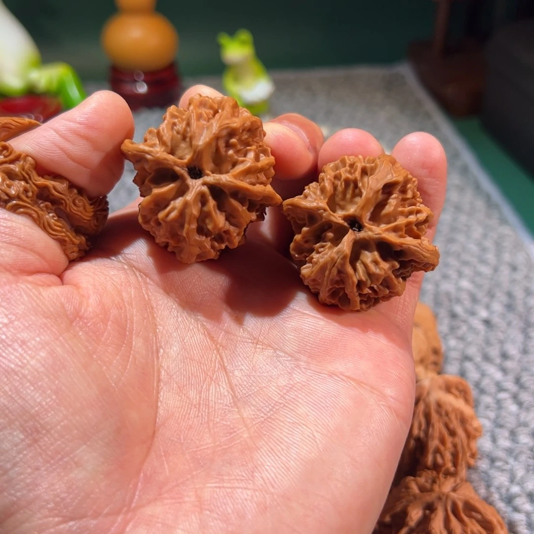 文玩核桃把件38苹果蹭尖十字底