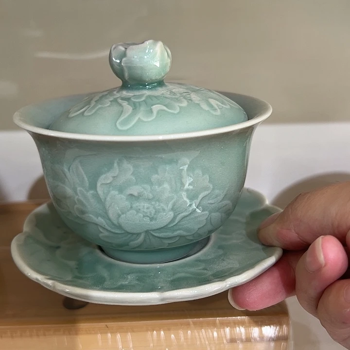 龙泉敬悦青瓷品茗杯盘子