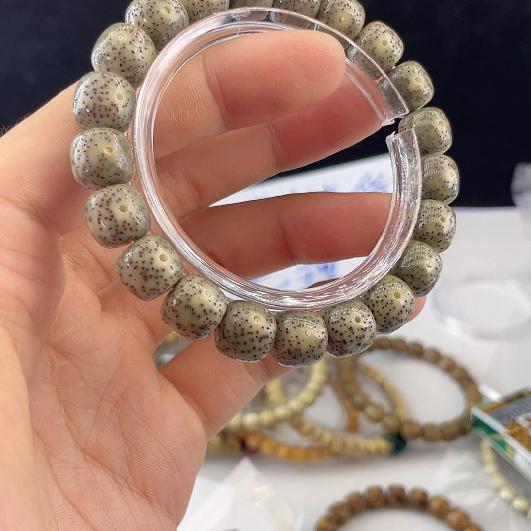 吊坠星月菩提7614