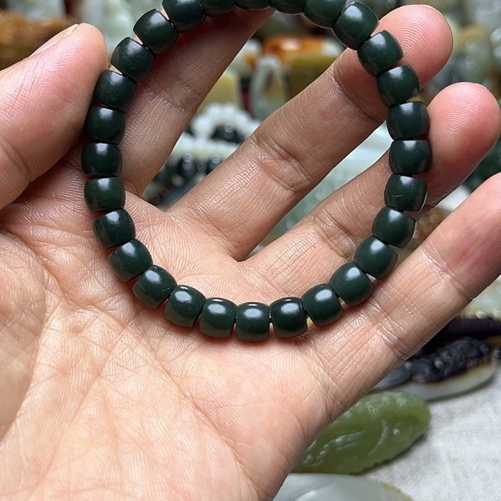 和田玉（青玉）未镶嵌手链