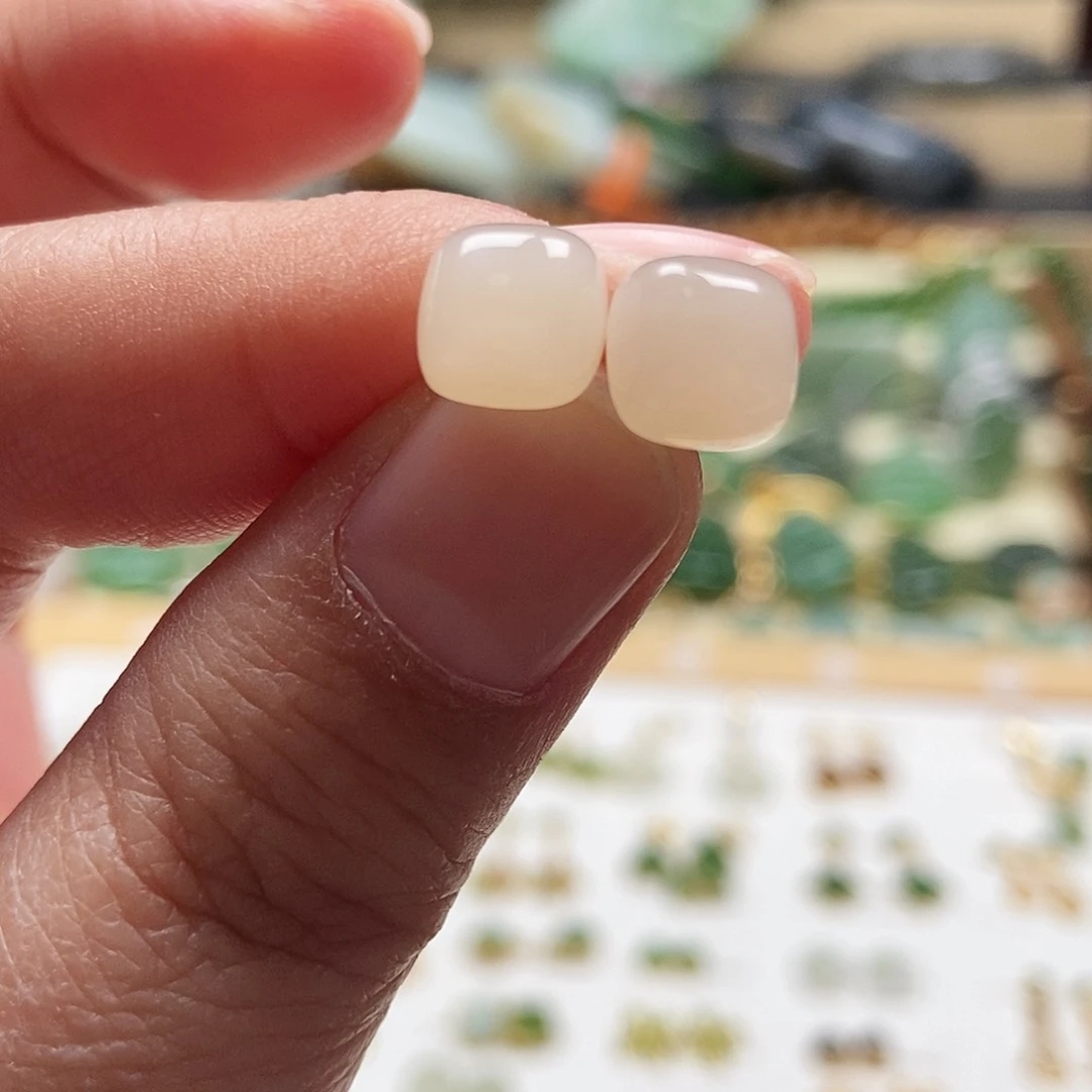 银S925镶嵌和田玉耳饰