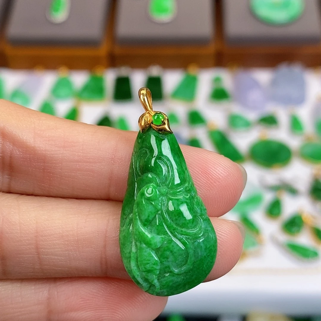 吊坠(不含链)18K金镶嵌翡翠