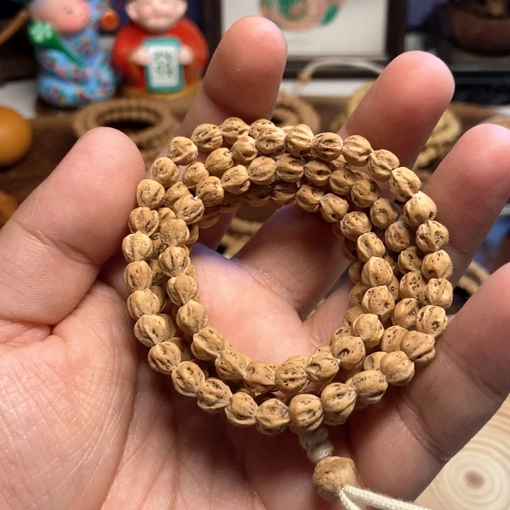 黑***哥柏香籽/百香籽吊坠