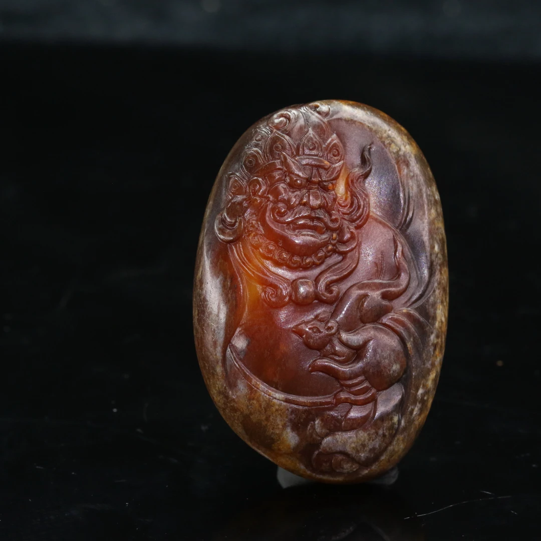 43和田玉红玉沁独籽黄财吊坠（蒋平作）/200351保利厦门拍卖