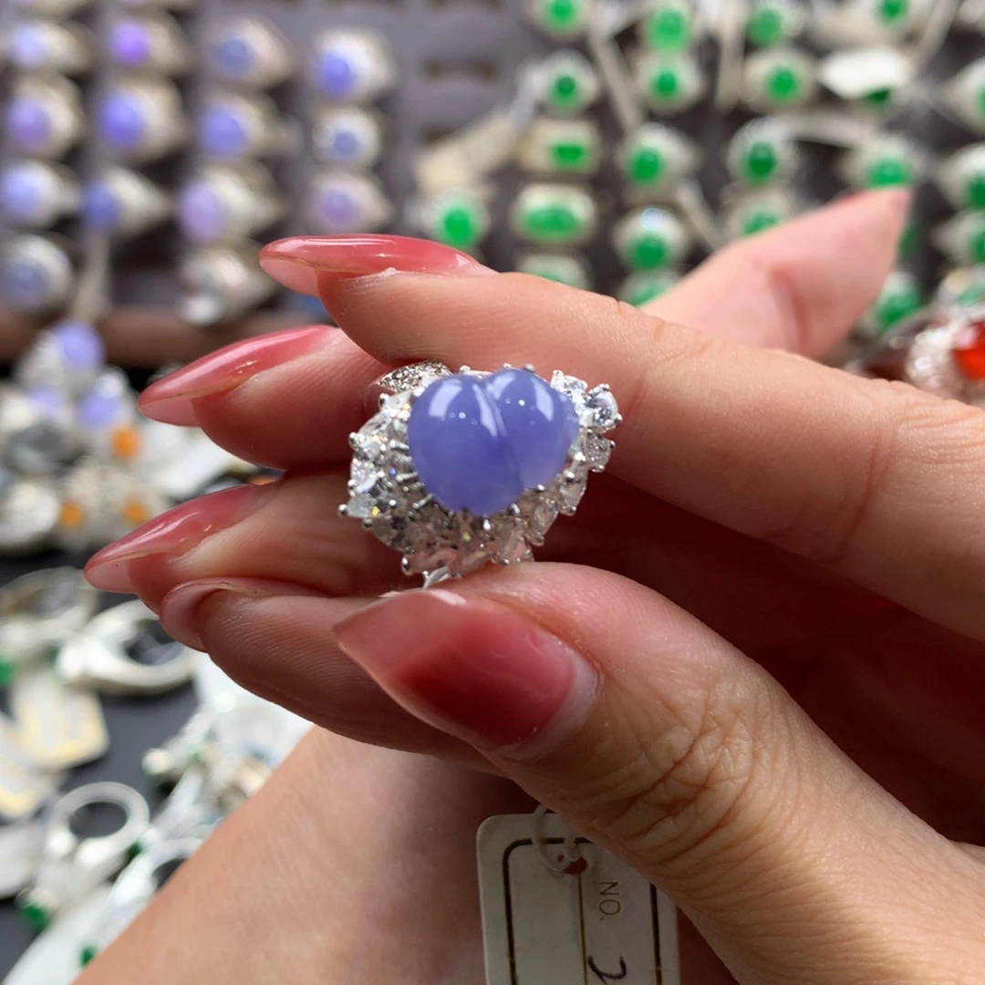 定制翡翠未镶嵌葫芦