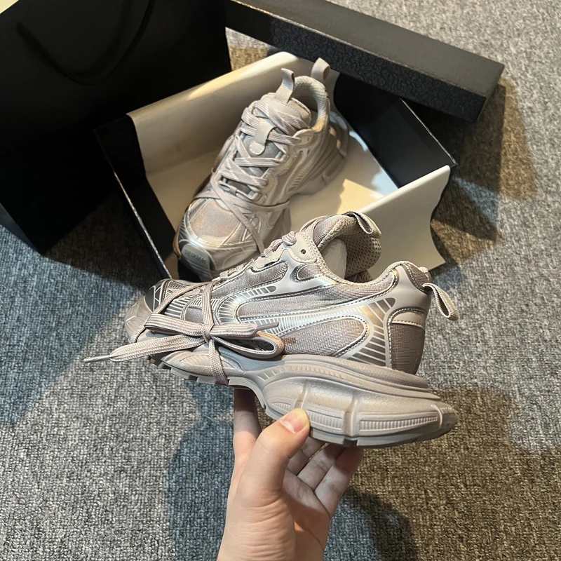 2024冬季新款走秀款脏脏老爹鞋女ins潮复古加绒厚底炸街运动鞋女