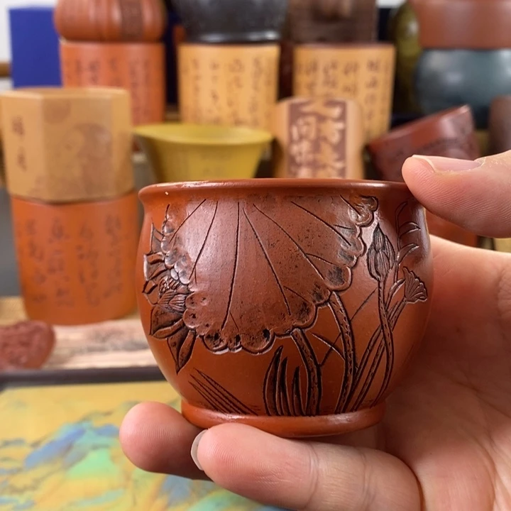 紫砂茶杯管庆飞荷花朱泥茶杯