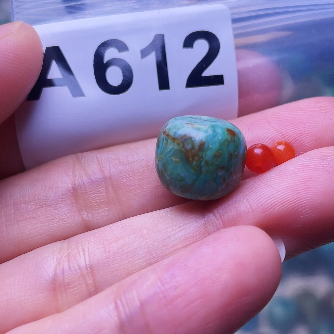 南红玛瑙未镶嵌珠宝半成品