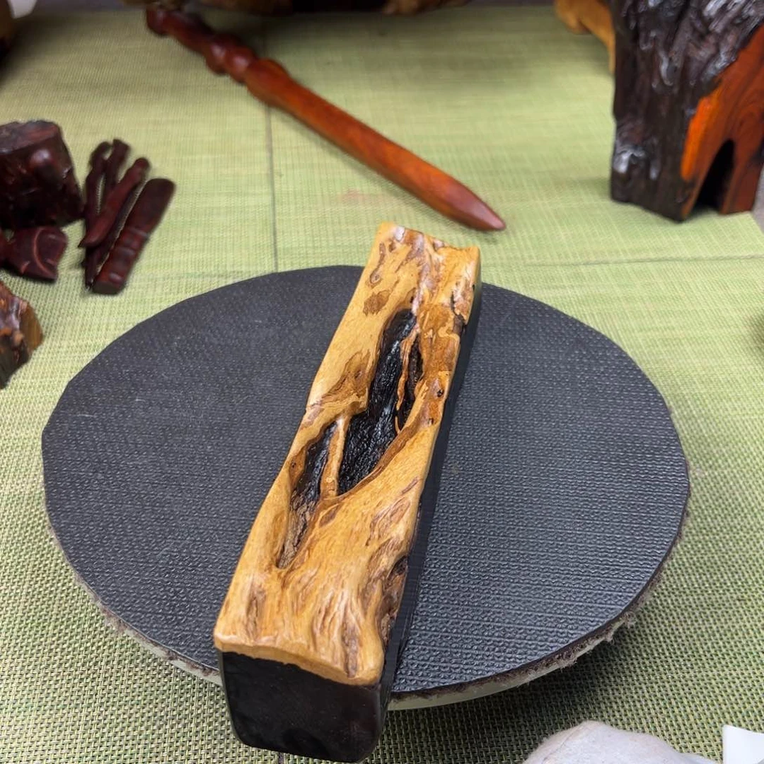 大果紫檀（缅甸花梨）继***?