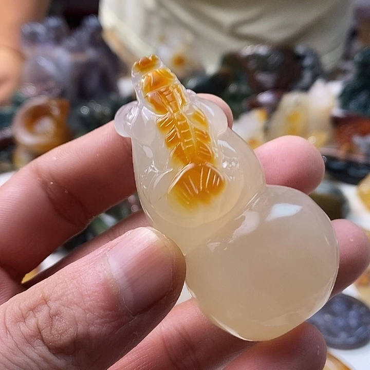 未镶嵌颈饰玛瑙/玉髓