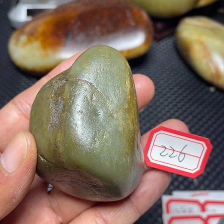 颈饰未镶嵌和田玉226