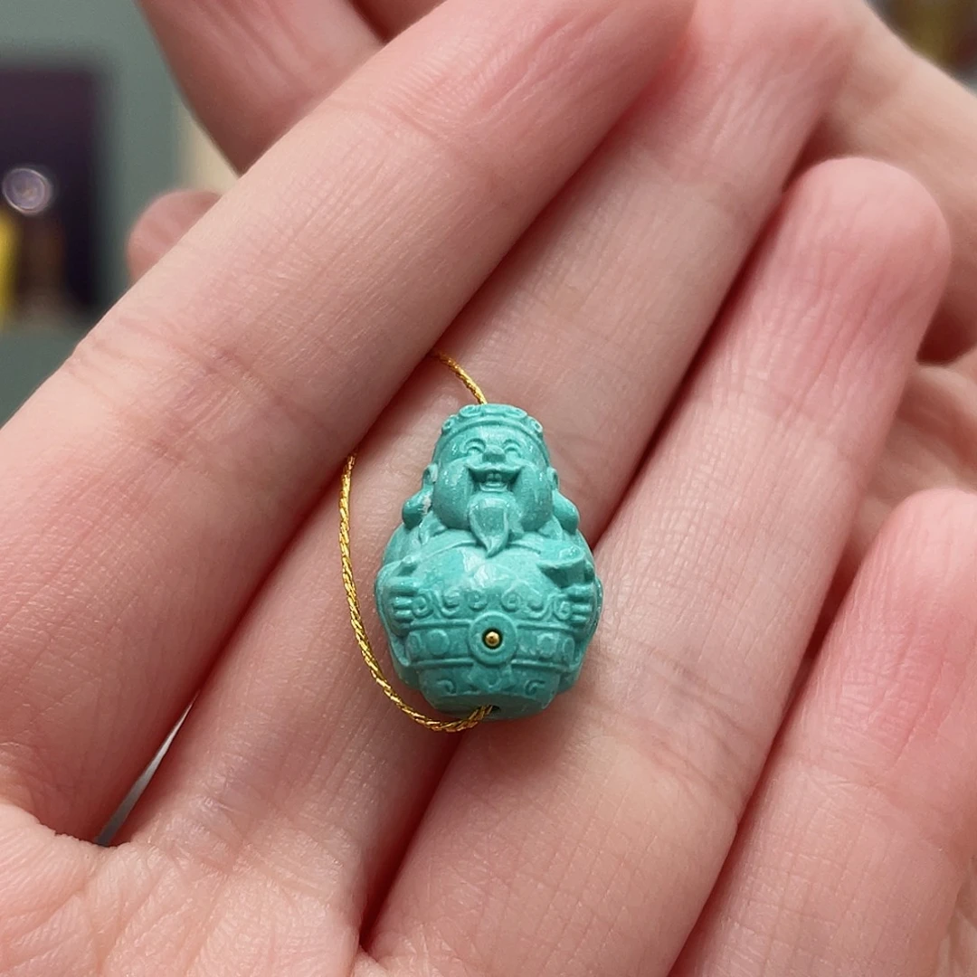 绿松石颈饰未镶嵌