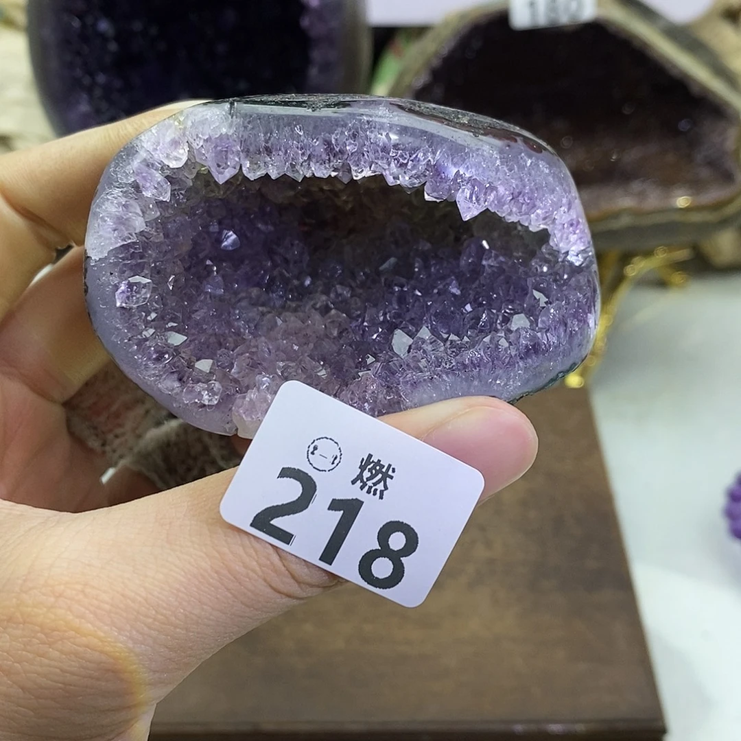 紫晶大型摆件（非配饰）未镶嵌