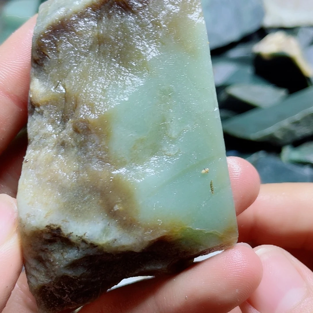 和田玉（糖玉）未镶嵌颈饰