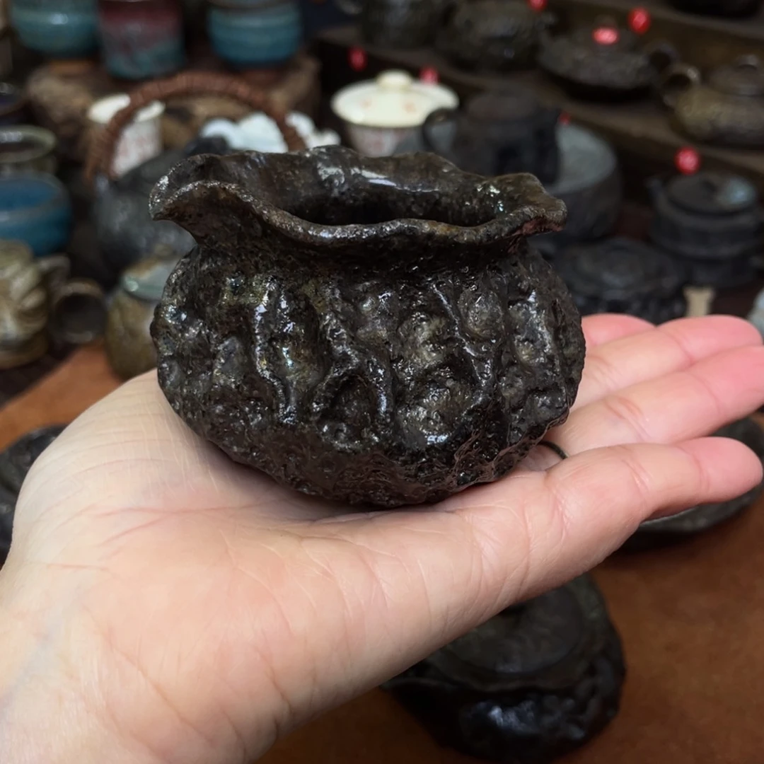 壶手捏金属彩柴烧公道