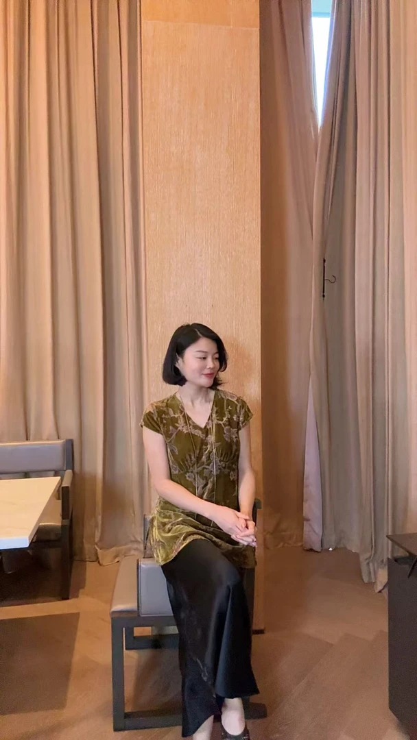 TANTAN  真丝 气质时尚国风提花V领T恤2031