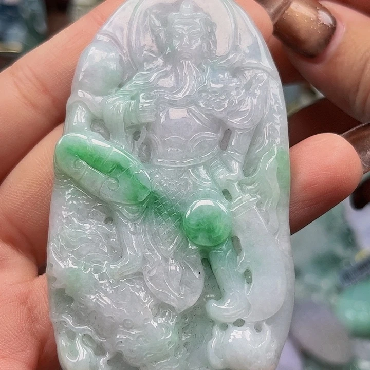 翡翠未镶嵌颈饰挂件