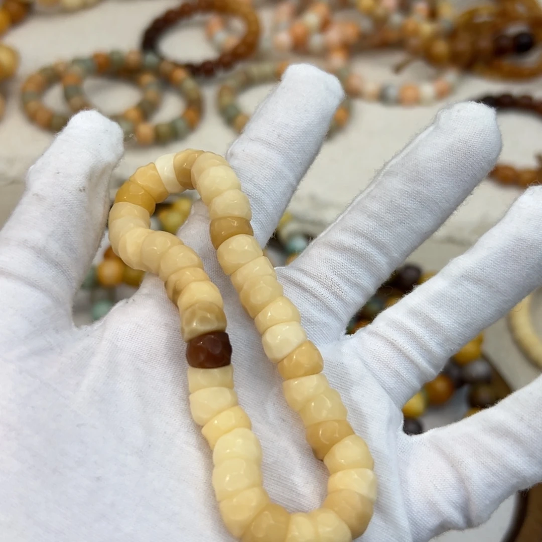 吊坠菩提根/象牙果树王589