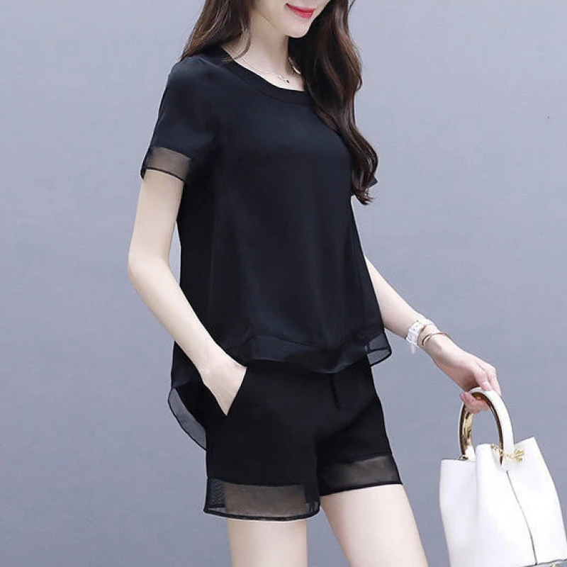 2025薄款新款女装夏季两件套雪纺短袖上衣休闲洋气时尚短裤套装潮