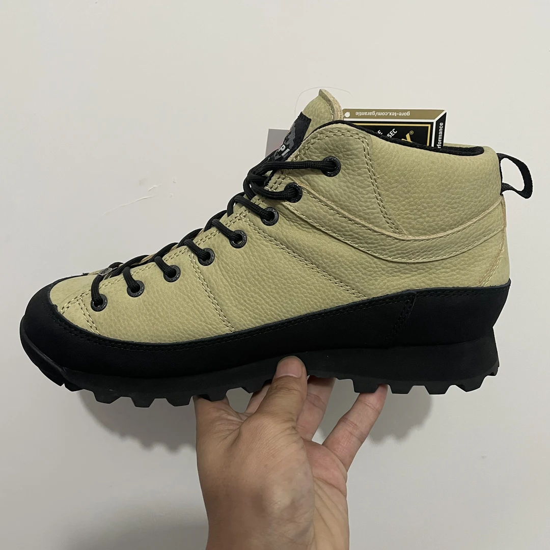 摩家中帮户外越野运动鞋