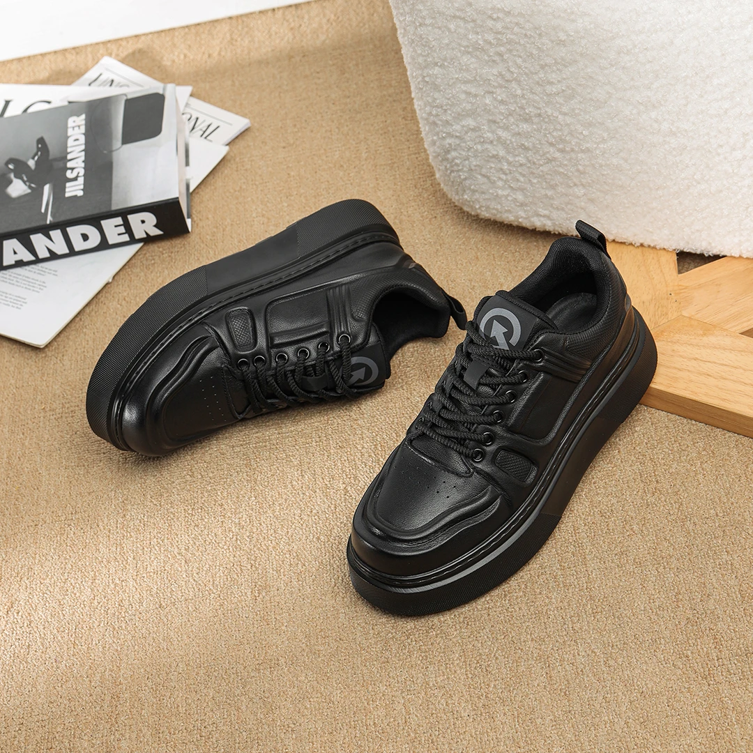 休闲头层小牛皮鞋男士百搭黑色休闲鞋工作休闲皮鞋男士百搭黑色