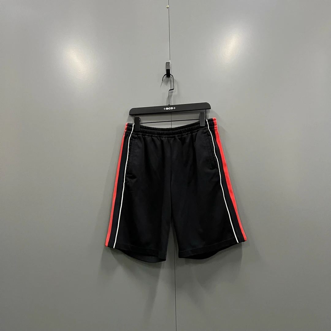 99新 GUCCI/古驰 (ll) 侧边条纹短裤 M码/102891