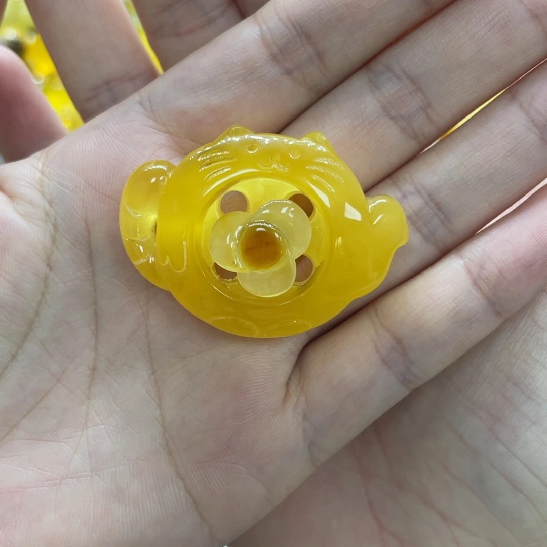 琥珀未镶嵌裸石天然琥珀