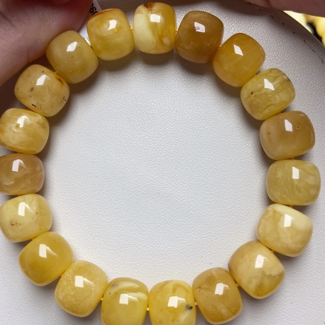 蜜蜡未镶嵌珠宝奇石200