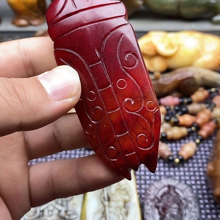 未镶嵌蛇纹石玉颈饰