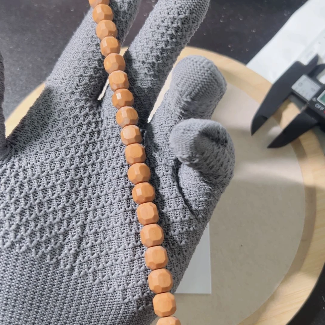 猴头核桃吊坠猴头雕刻六方瑕疵款